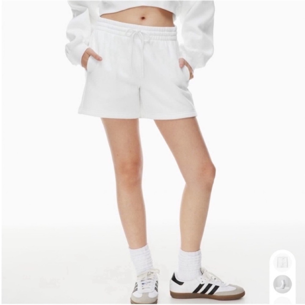 Aritzia cozy fleece mid thigh shorts